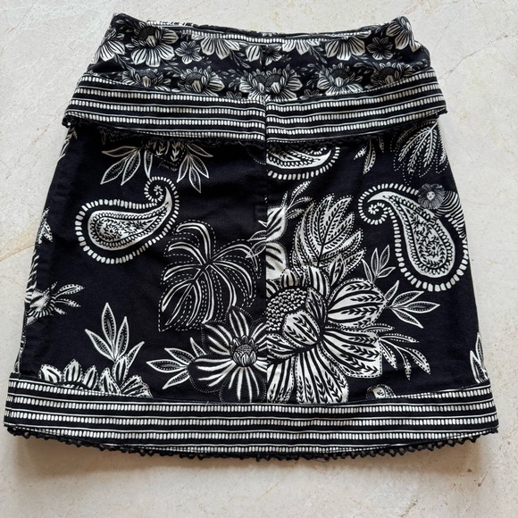 Farm Rio Paisley Bloom Fold Over Waist skirt black and white Size 24 - Picture 4 of 10